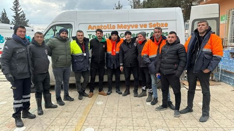 Gönüllü olarak sahra hastanesinin güvenliğini sağladılar